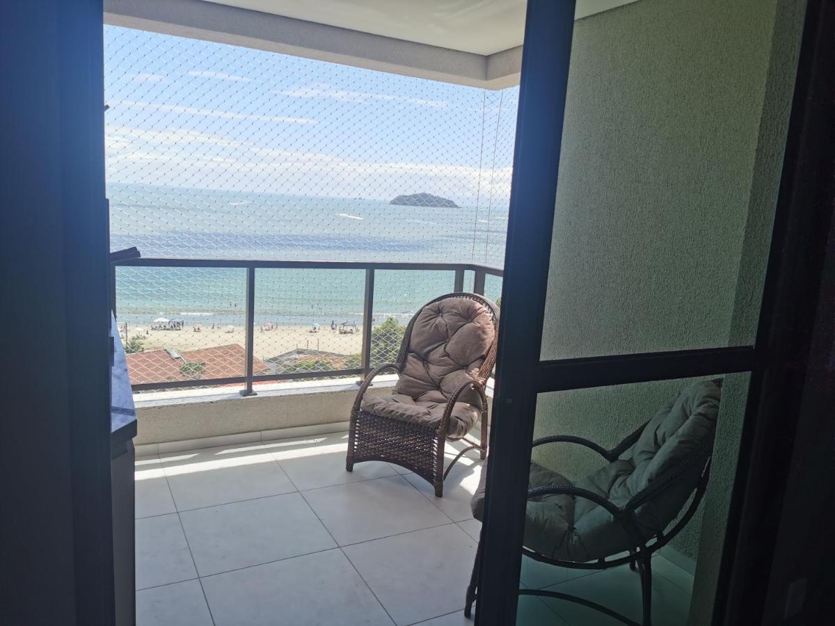 Aptos Em Home Club Frente Mar Com Area De Lazer Completa Penha  Exteriér fotografie